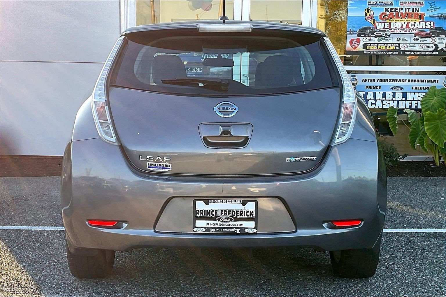 Used 2015 Nissan Leaf SV HB SV *Ltd Avail*