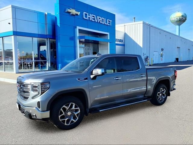 2025 GMC Sierra 1500 SLT - Photo 8