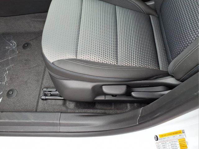 2026 Chevrolet Trax LT - Photo 18
