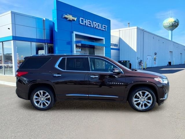 Used 2020 Chevrolet Traverse High Country with VIN 1GNEVNKW8LJ179206 for sale in Princeton, Minnesota