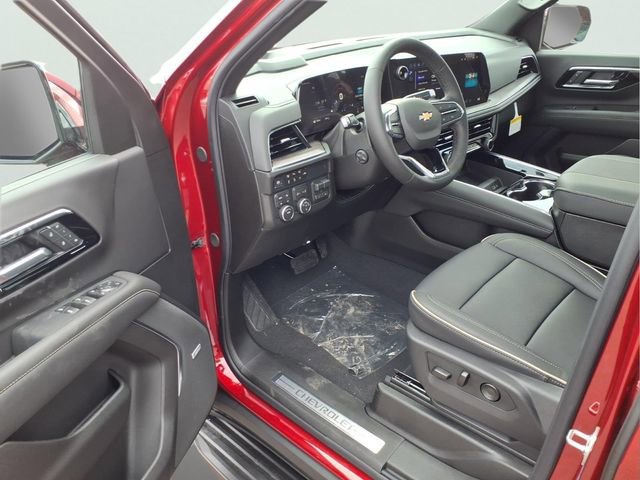 2026 Chevrolet Suburban Premier - Photo 10