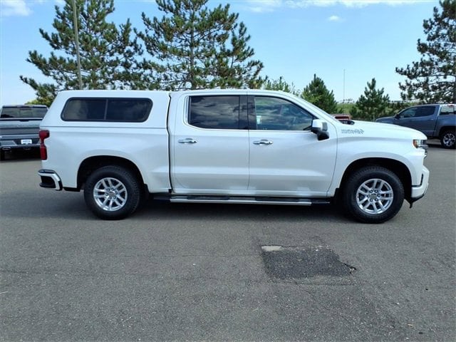 Used 2021 Chevrolet Silverado 1500 High Country with VIN 3GCUYHEL4MG109672 for sale in Princeton, Minnesota