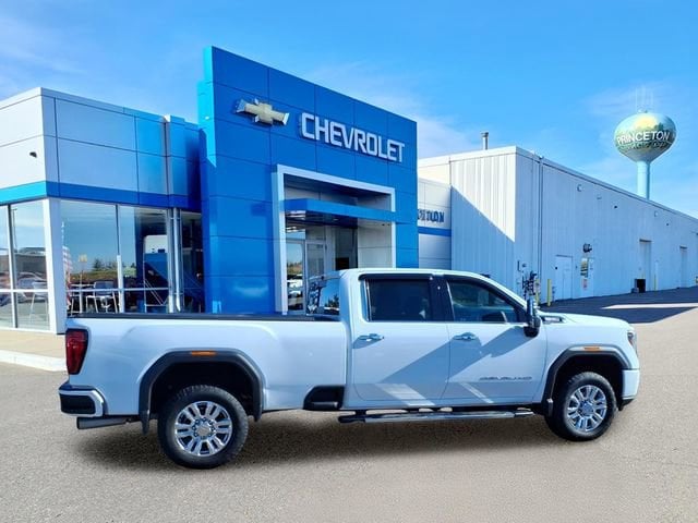 Used 2020 GMC Sierra 3500 Denali HD Denali with VIN 1GT49WEY0LF315732 for sale in Princeton, Minnesota