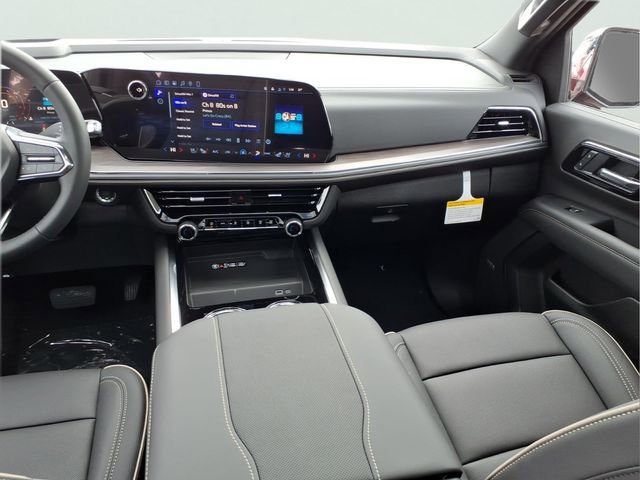 2026 Chevrolet Suburban Premier - Photo 15