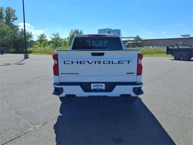 2026 Chevrolet Silverado 1500 RST photo 4