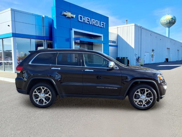 Used 2019 Jeep Grand Cherokee Limited with VIN 1C4RJFBG9KC742576 for sale in Princeton, Minnesota