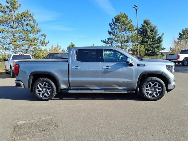 2025 Gmc Sierra 1500 SLT photo 2