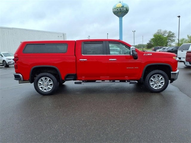 Used 2020 Chevrolet Silverado 3500HD LTZ with VIN 1GC4YUEY2LF124563 for sale in Princeton, Minnesota