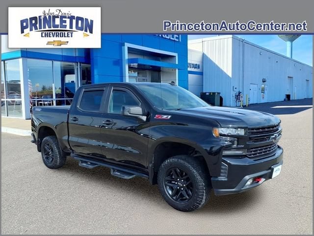 Used 2020 Chevrolet Silverado 1500 LT Trail Boss with VIN 3GCPYFELXLG353469 for sale in Princeton, Minnesota