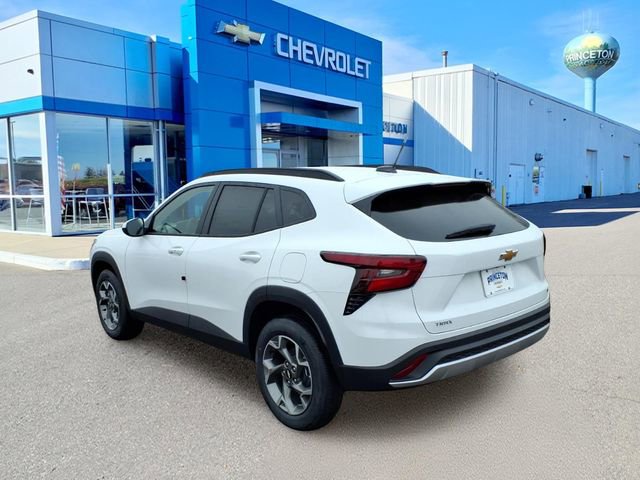 2026 Chevrolet Trax LT - Photo 6