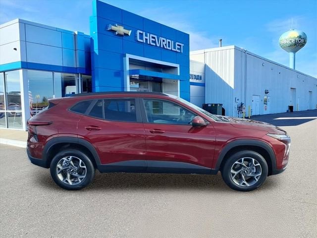 Used 2025 Chevrolet Trax LT with VIN KL77LHEP5SC020902 for sale in Princeton, Minnesota