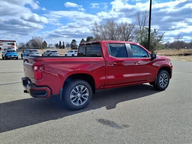 2025 Chevrolet Silverado 1500 RST photo 3