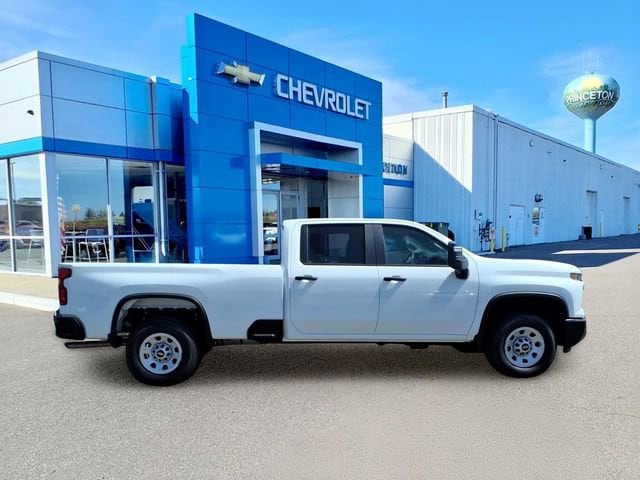 Used 2025 Chevrolet Silverado 3500HD Work Truck with VIN 1GC4KSE7XSF123186 for sale in Princeton, Minnesota