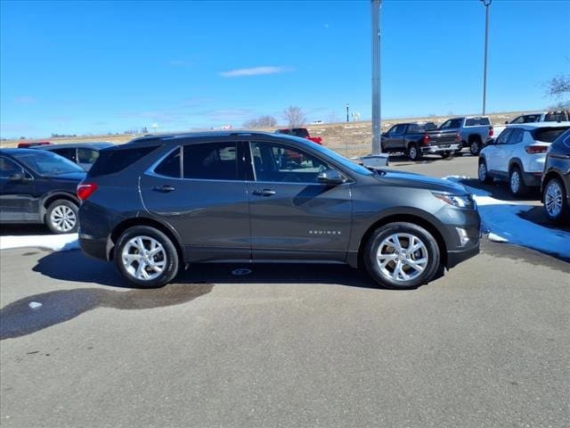 Used 2019 Chevrolet Equinox LT with VIN 3GNAXVEX4KS656868 for sale in Princeton, Minnesota