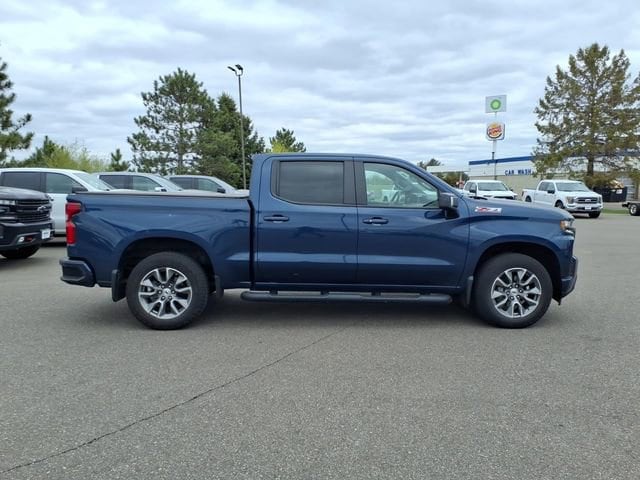 Used 2021 Chevrolet Silverado 1500 RST with VIN 1GCUYEED1MZ288583 for sale in Princeton, Minnesota