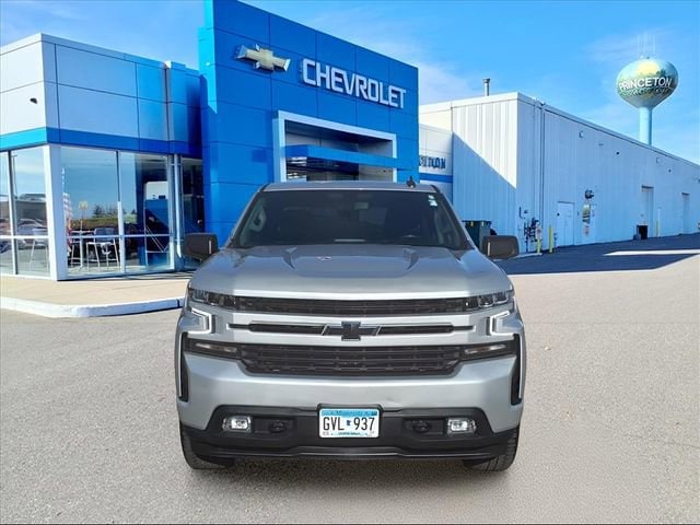 Used 2021 Chevrolet Silverado 1500 RST with VIN 1GCUYEED9MZ196945 for sale in Princeton, Minnesota