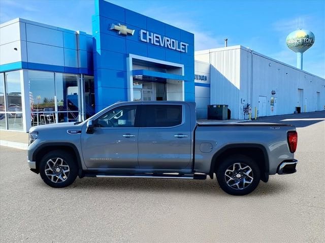 2025 GMC Sierra 1500 SLT - Photo 7