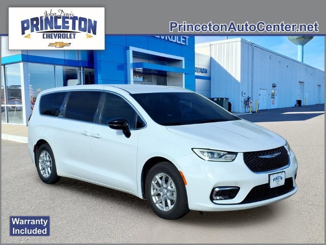2025 Chrysler Pacifica