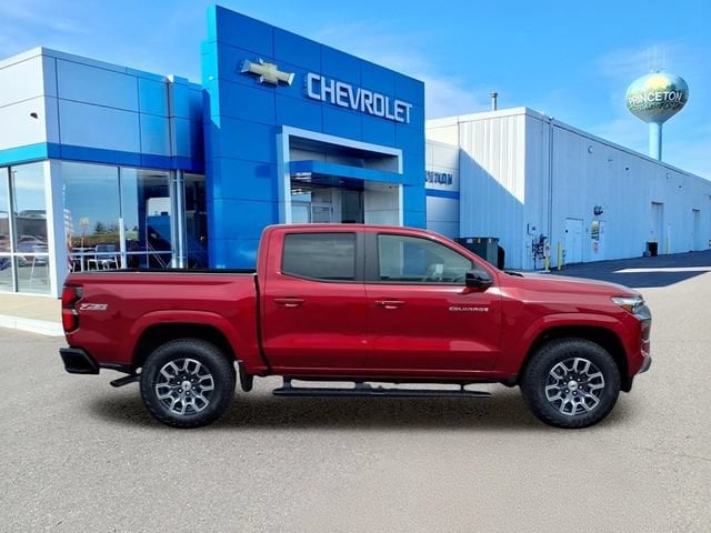 Used 2026 Chevrolet Colorado Z71 with VIN 1GCPTDEK7T1140200 for sale in Princeton, Minnesota