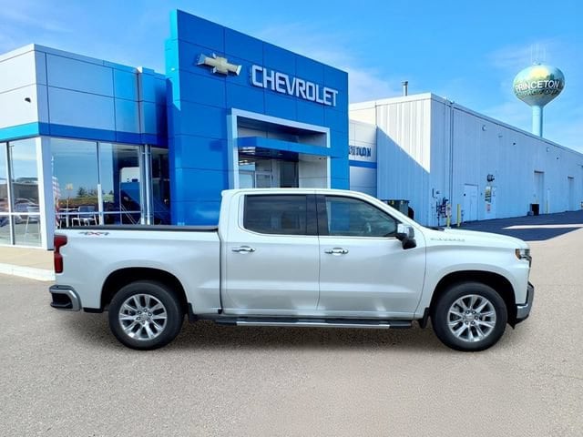 Used 2021 Chevrolet Silverado 1500 LTZ with VIN 3GCUYGEL6MG335125 for sale in Princeton, Minnesota