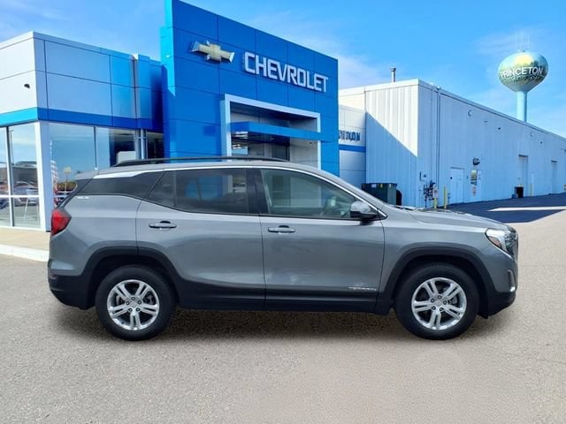 Used 2019 GMC Terrain SLE with VIN 3GKALTEV2KL242106 for sale in Princeton, Minnesota