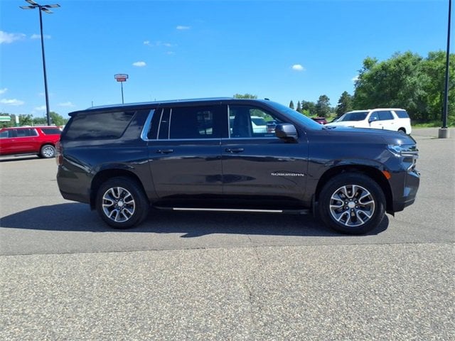 Used 2023 Chevrolet Suburban LS with VIN 1GNSKBKD9PR166979 for sale in Princeton, Minnesota