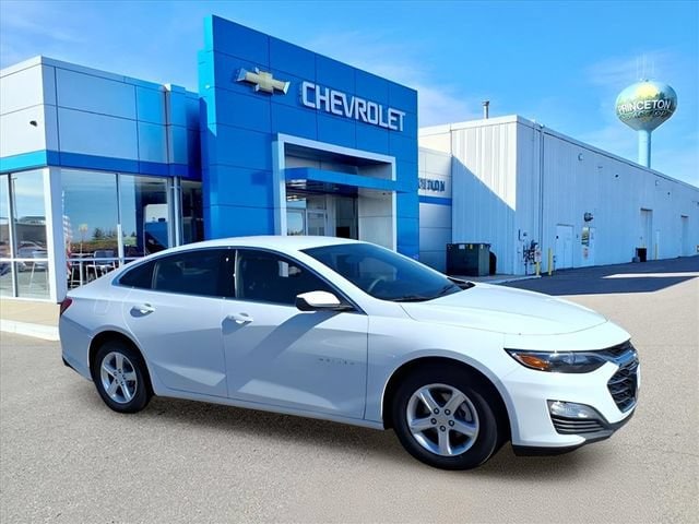 Used 2023 Chevrolet Malibu 1FL with VIN 1G1ZC5ST7PF198949 for sale in Princeton, Minnesota