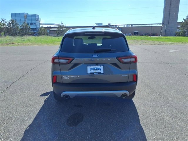 2023 Ford Escape Platinum photo 4