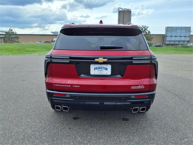 2025 Chevrolet Traverse High Country photo 3