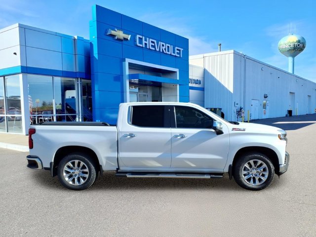 Used 2019 Chevrolet Silverado 1500 LTZ with VIN 3GCUYGELXKG305171 for sale in Princeton, Minnesota