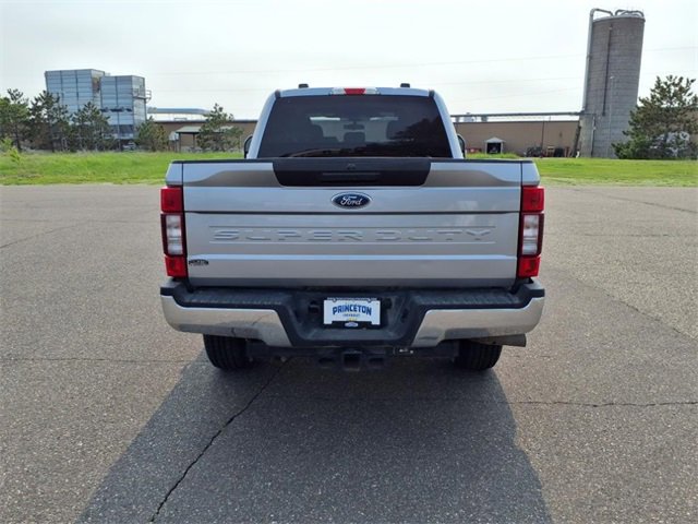 2022 Ford F-350 XL photo 3