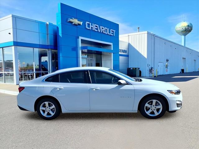 Used 2023 Chevrolet Malibu 1FL with VIN 1G1ZC5ST7PF194433 for sale in Princeton, Minnesota