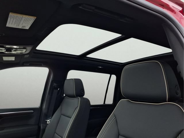 2026 Chevrolet Suburban Premier - Photo 20