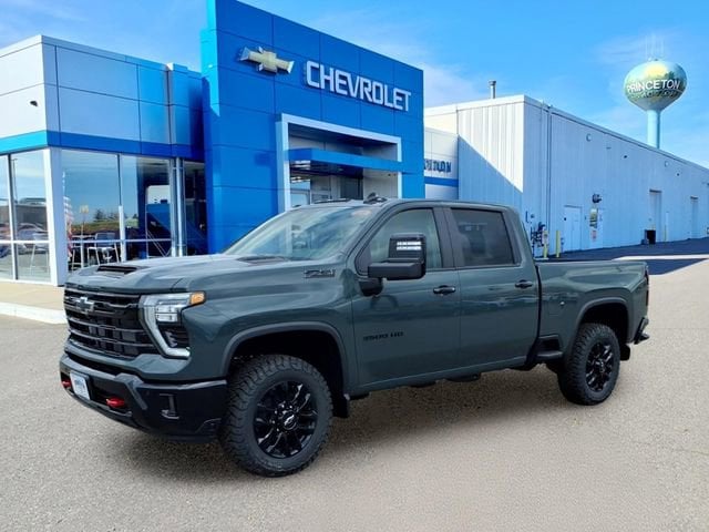 2026 Chevrolet Silverado 3500 HD LT - Photo 8