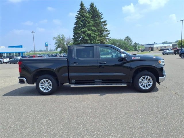 Used 2023 Chevrolet Silverado 1500 LT with VIN 1GCUDDE82PZ170541 for sale in Princeton, Minnesota