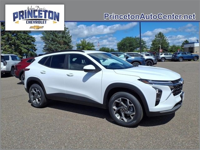 2025 Chevrolet Trax SUV 