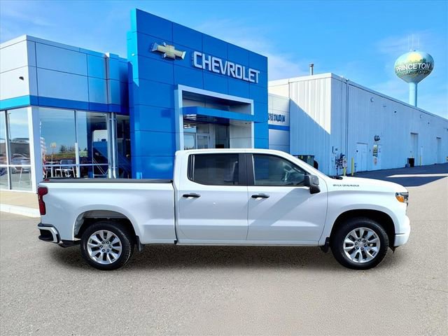 Used 2022 Chevrolet Silverado 1500 Custom with VIN 3GCPDBEK5NG511635 for sale in Princeton, Minnesota