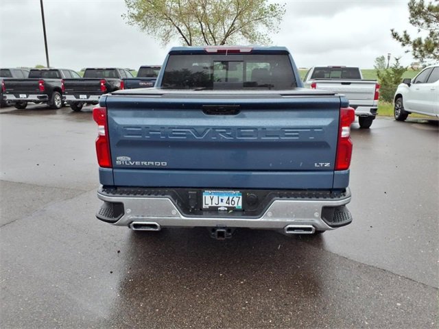 2024 Chevrolet Silverado 1500 LTZ photo 4
