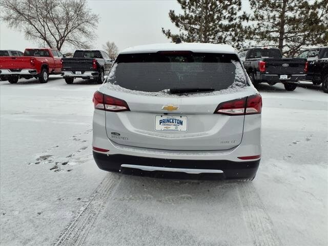 2022 Chevrolet Equinox LT photo 4