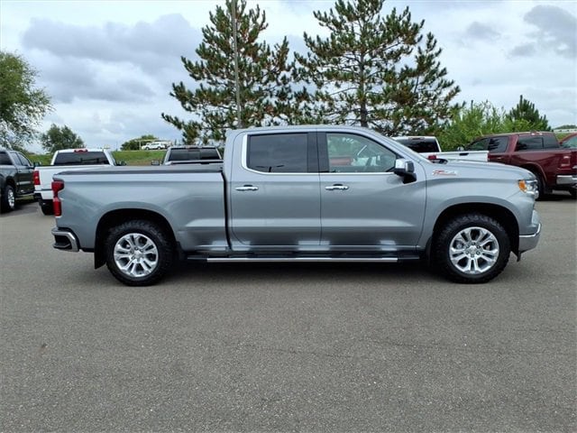 Used 2024 Chevrolet Silverado 1500 LTZ with VIN 1GCUDGEDXRZ134324 for sale in Princeton, Minnesota