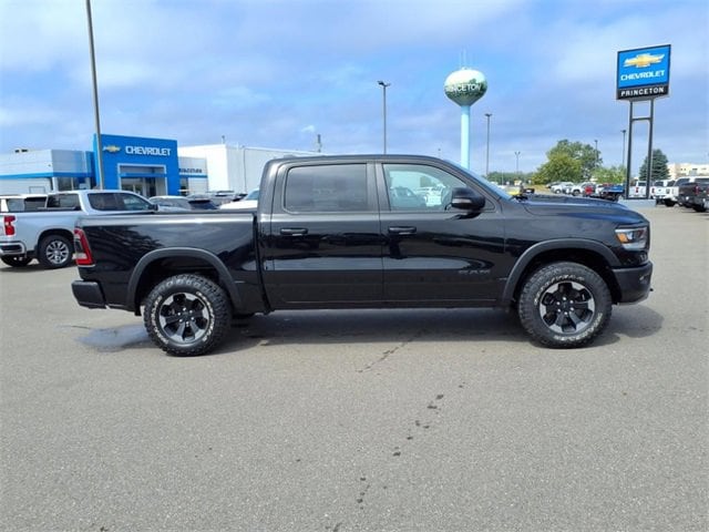1C6SRFLT7LN118424