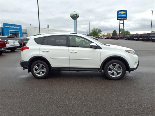 Used 2015 Toyota RAV4 XLE with VIN JTMRFREV4FJ048067 for sale in Princeton, Minnesota