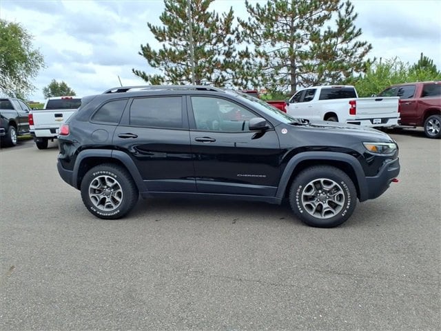 Used 2020 Jeep Cherokee Trailhawk with VIN 1C4PJMBX8LD566319 for sale in Princeton, Minnesota