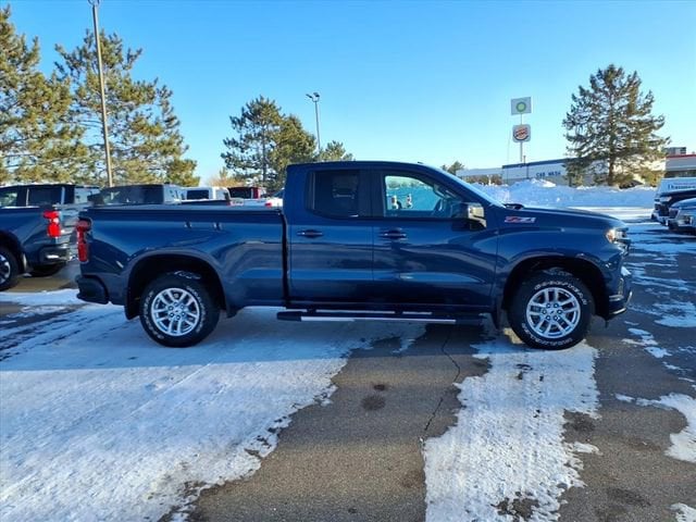 Used 2019 Chevrolet Silverado 1500 RST with VIN 1GCRYEED7KZ294052 for sale in Princeton, Minnesota