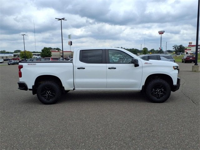 Used 2021 Chevrolet Silverado 1500 LT Trail Boss with VIN 1GCPYFED3MZ287048 for sale in Princeton, Minnesota