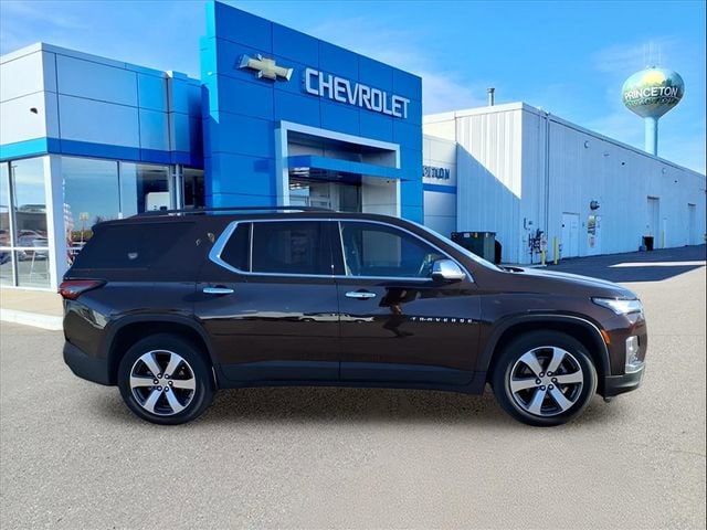 Used 2023 Chevrolet Traverse True North with VIN 1GNEVHKWXPJ230034 for sale in Princeton, Minnesota