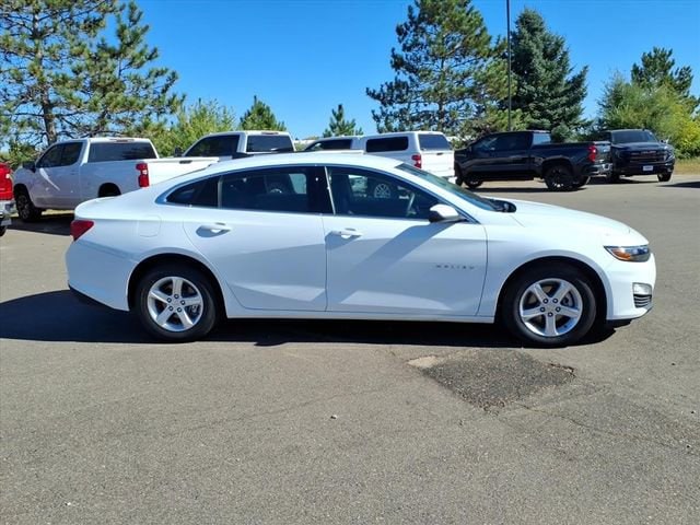 Used 2023 Chevrolet Malibu 1FL with VIN 1G1ZC5ST7PF198949 for sale in Princeton, Minnesota