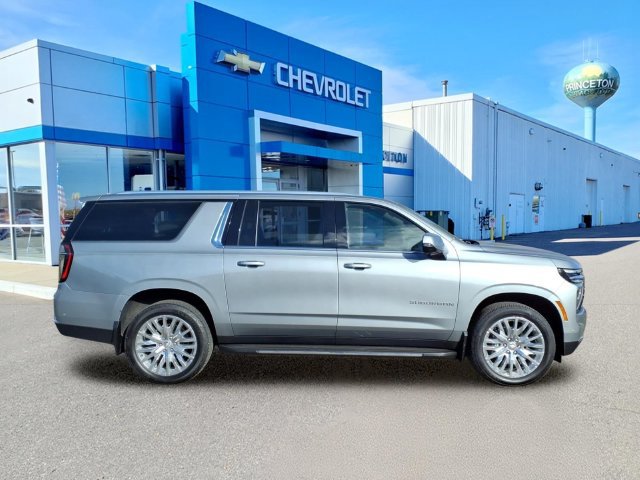 Used 2026 Chevrolet Suburban LT with VIN 1GNS6CKD7TR131426 for sale in Princeton, Minnesota
