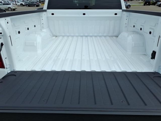 2026 Chevrolet Silverado 1500 Custom - Photo 21