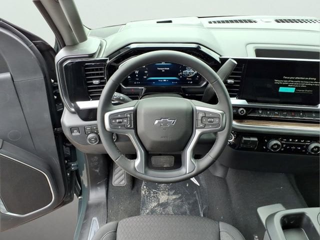 2026 Chevrolet Silverado 3500 HD LT - Photo 14